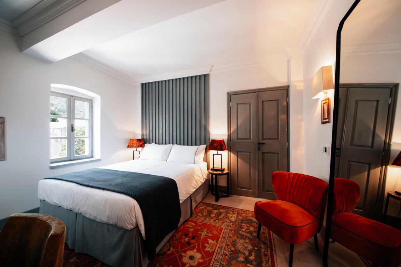 Palazzo Sbutega Bed & Breakfast Kotor Exterior photo